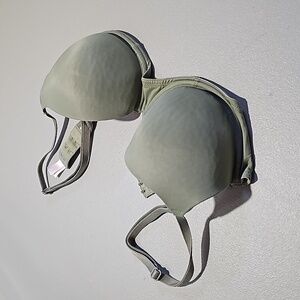 Pink green and pink 32D bra